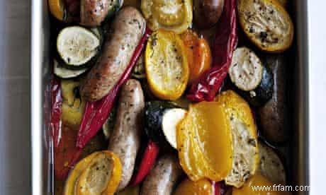 Recette de saucisses aux légumes d été de Nigel Slater 