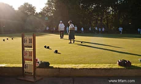 Boules après boules :un festin d après-match au club-house 