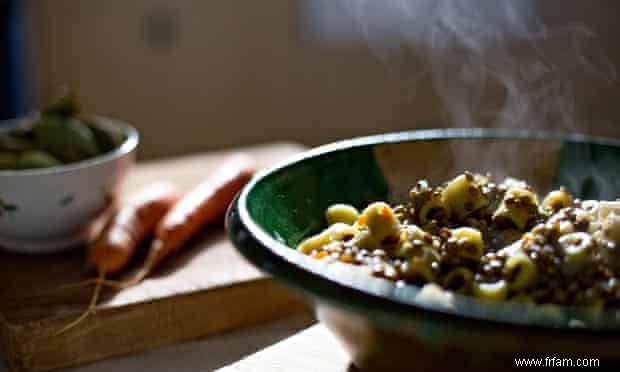 Manger (lentilles) comme le font les Romains 