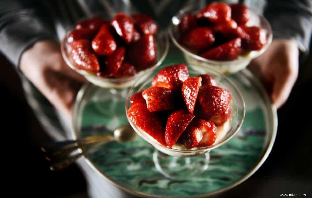 Plats de saison :pudding aux fraises fraîches d Australie 