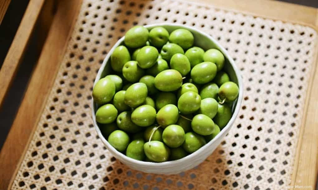 Cuisine de saison :olives vertes saumurées 