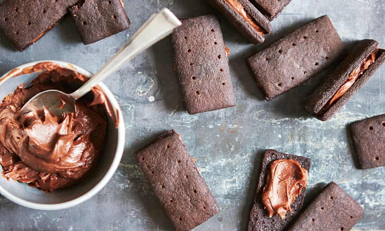 Gâteries DIY :faites vos propres tablettes de chocolat et biscuits au bourbon 