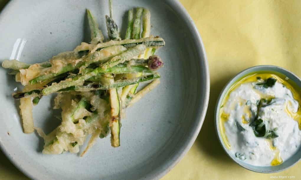 Les recettes de légumes et de fruits de mer frits de Nigel Slater 