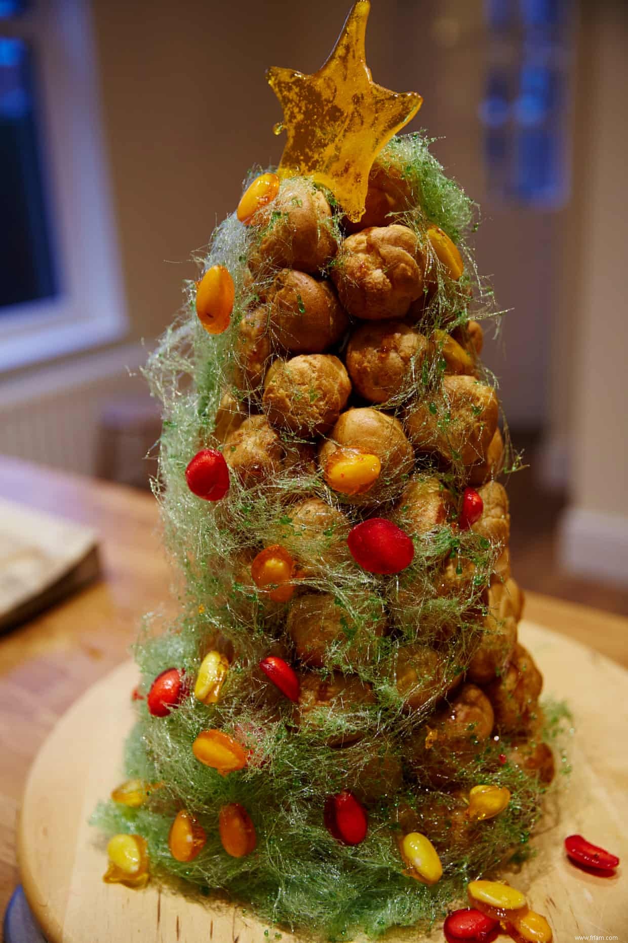 Les bonnes recettes de Noël de Tamal Ray :du croquembouche aux tartes à la confiture 