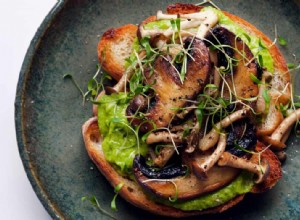 Recette de toasts aux pois, à la roquette et aux champignons de Nigel Slater 