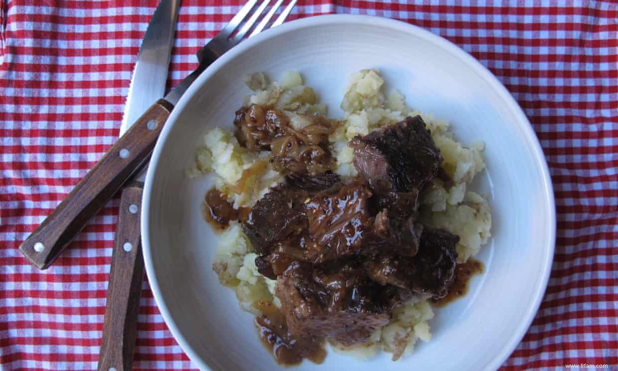 Comment protéger votre barbecue contre la pluie 