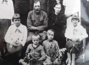 Vie de famille :Mon père en Pologne bien avant ma naissance, Rock Around the Clock et pâtes au caviar 