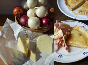 Le point de vue de Rachel Roddy sur une recette classique de tarte au fromage et à l oignon 