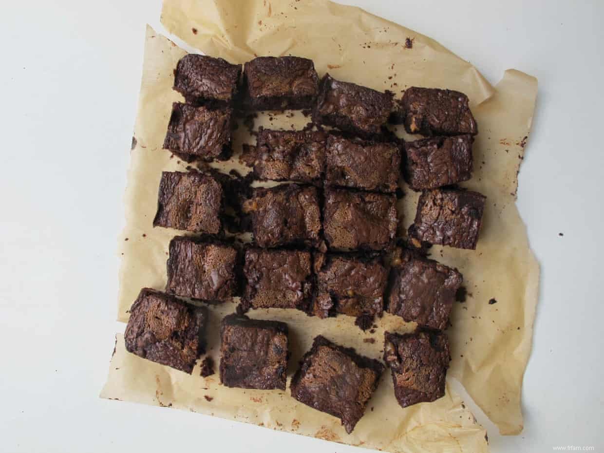 Comment faire cuire les parfaits brownies au caramel salé 