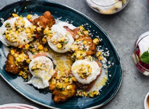 Beignets de macadamia et courgettes de Luke Mangan avec salsa de saumon fumé et maïs 