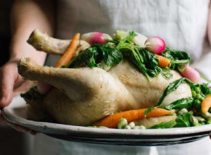 La recette d Anna Tobias de poulet poché, légumes printaniers et aïoli 