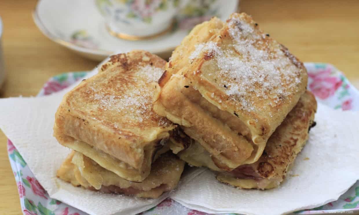 Avec papa au lido; Dirigez le monde en prenant ça; Beignets à la confiture de Georges 