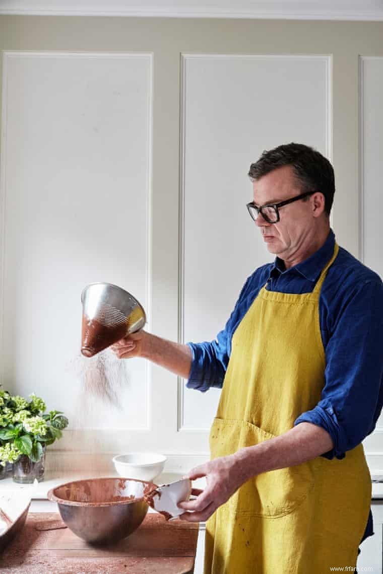 La recette de Jeremy Lee pour les brownies au chocolat recouverts de fudge 