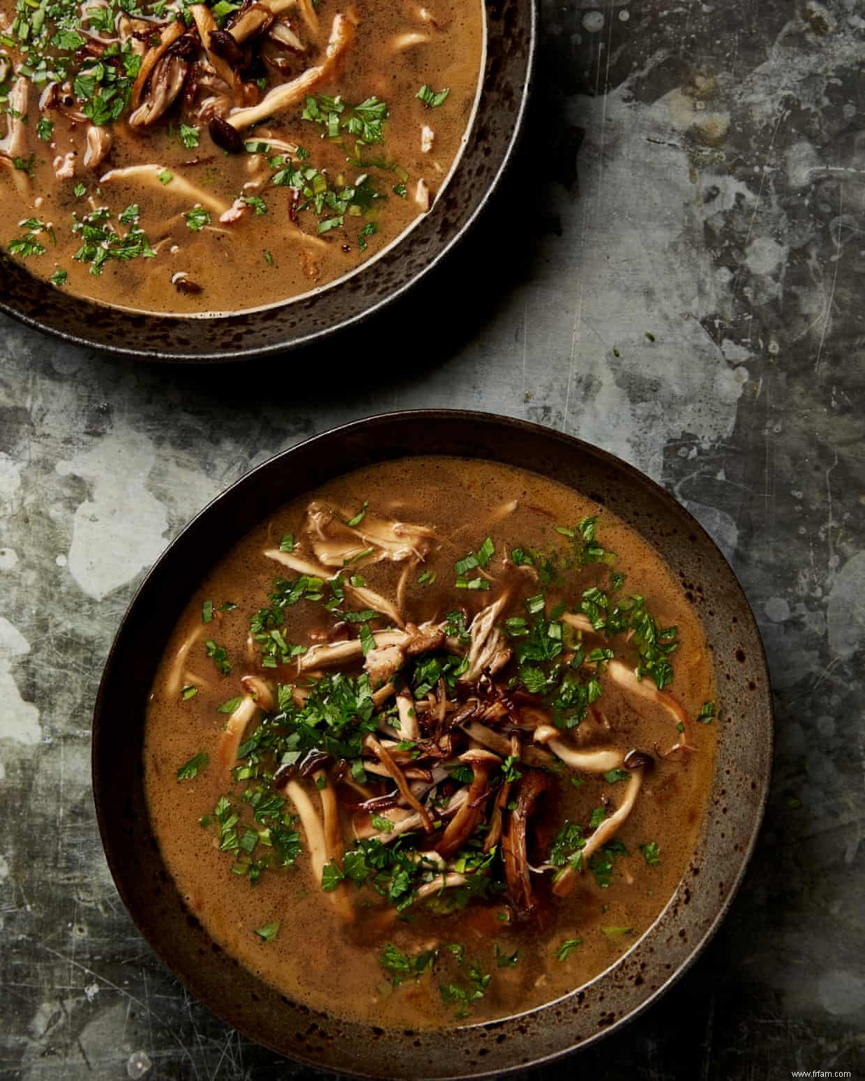 Les recettes de Yotam Ottolenghi pour réchauffer les soupes d automne 