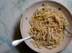 La recette des pâtes cacio e pepe de Rachel Roddy 