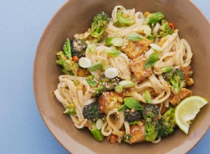 La recette végétalienne de Meera Sodha pour le pad thaï aux arachides et au brocoli 