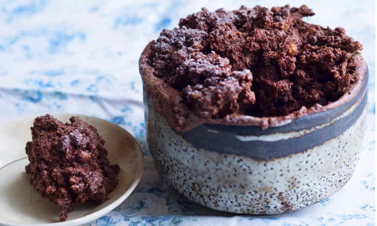 Recettes de pintade rôtie et mousse chocolat-gingembre de Nigel Slater 