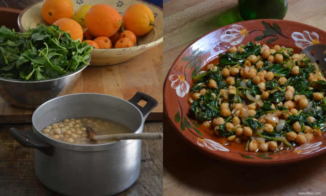 Recette de braisé aux pois chiches et aux épinards de Rachel Roddy 