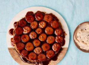 La recette de Liam Charles pour la tarte tatin de plantain à la crème épicée 