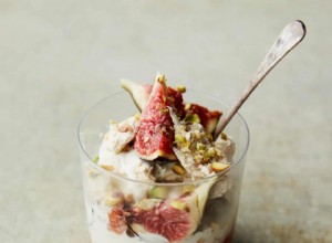 Les recettes d Anna Jones pour le sundae aux figues et au halva et le gâteau à la cardamome 