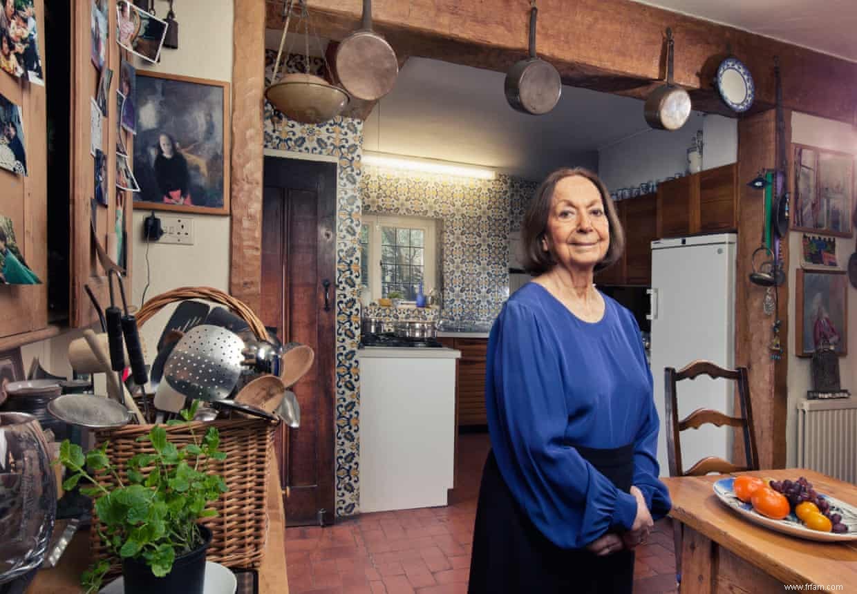 Comment Claudia Roden a banalisé la cuisine du Moyen-Orient 