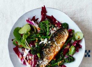 Recette de Thomasina Miers pour la salade de maquereau fumé asiatique avec vinaigrette au piment 