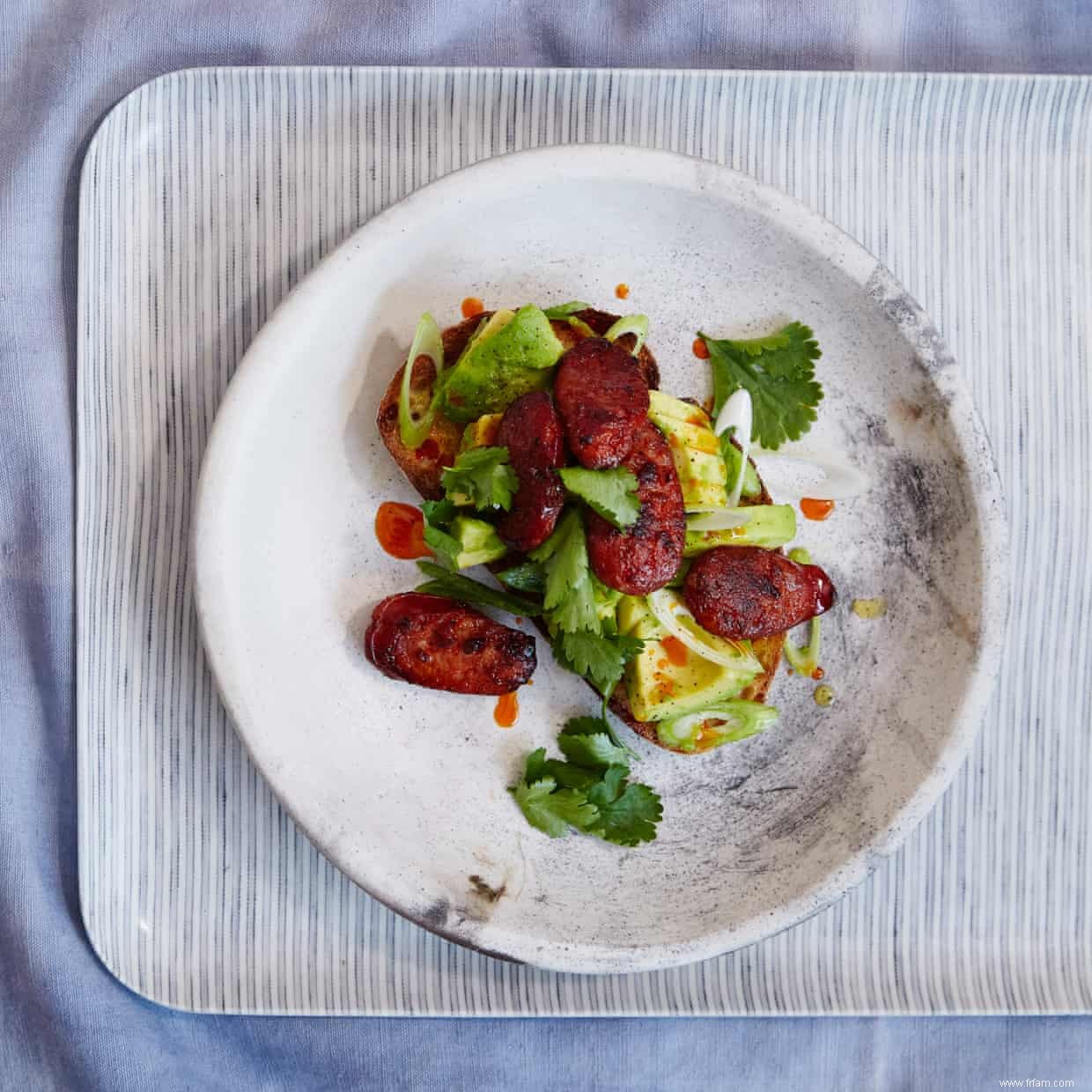 Quatre recettes de petit-déjeuner au lit… pour la Saint-Valentin et au-delà 