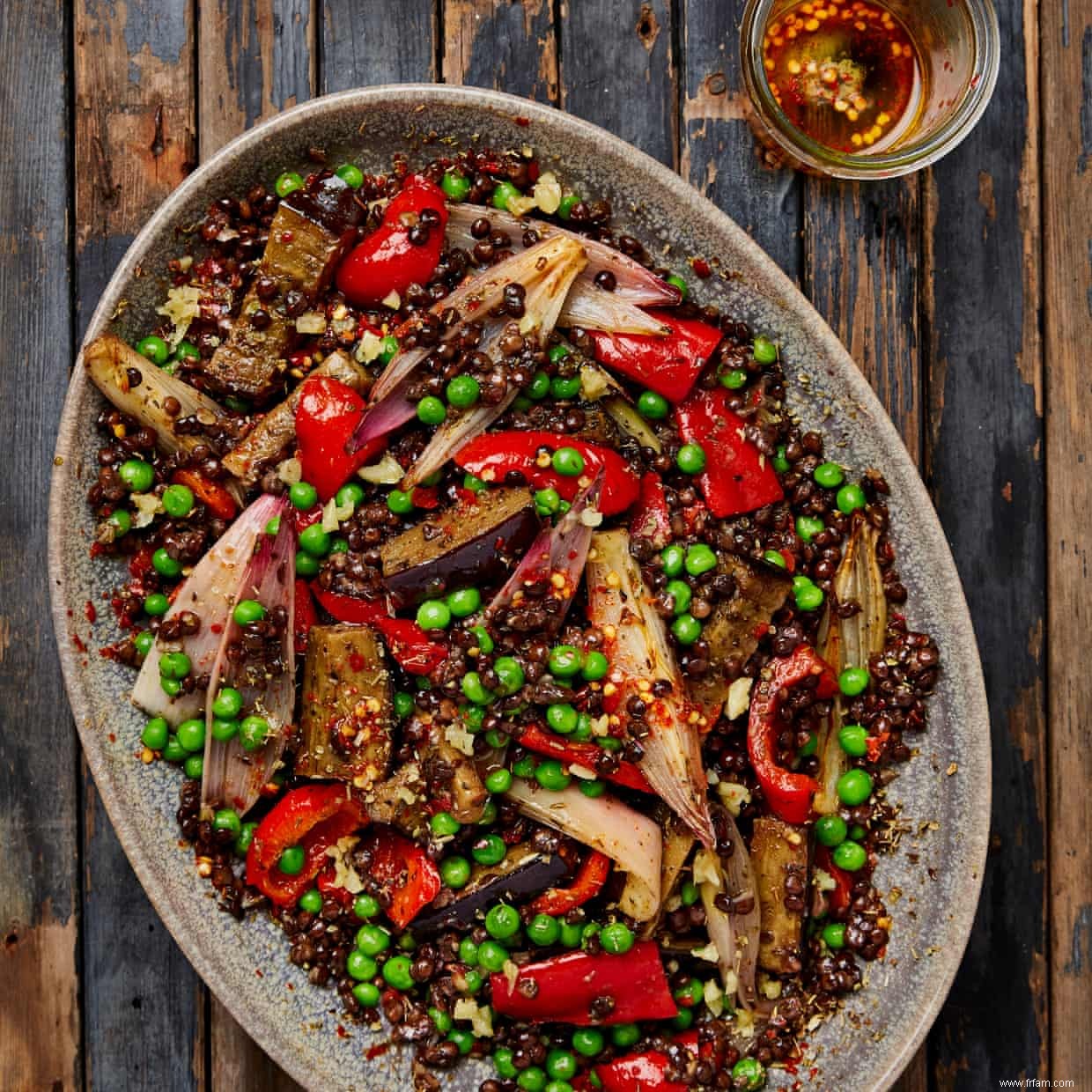 La recette de Meera Sodha pour la salade de lentilles du placard 