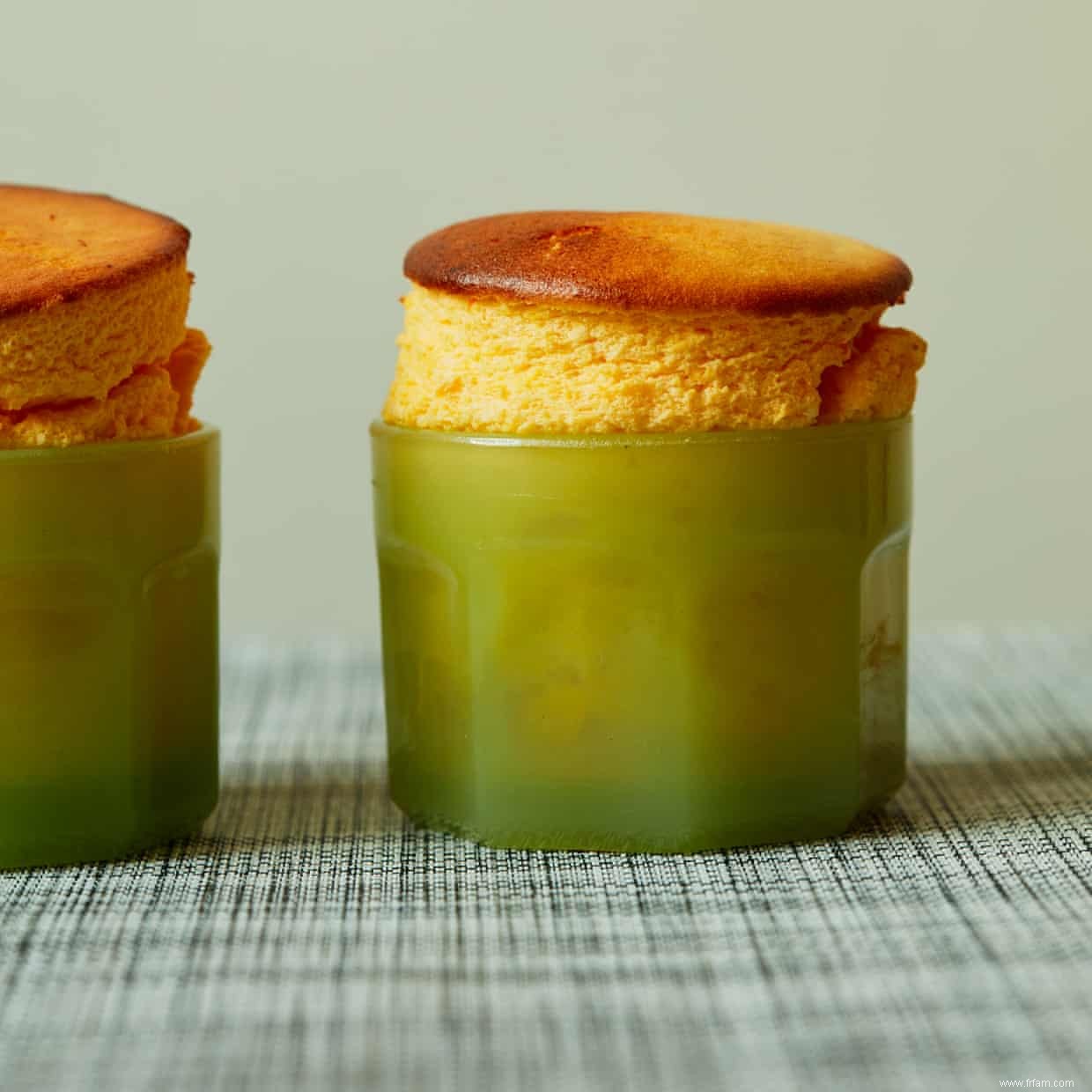 La recette de Tamal Ray pour un soufflé aux fruits de la passion facile 