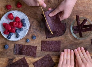 Ne jetez pas les baies trop mûres - transformez-les en un délicieux cuir de fruits 