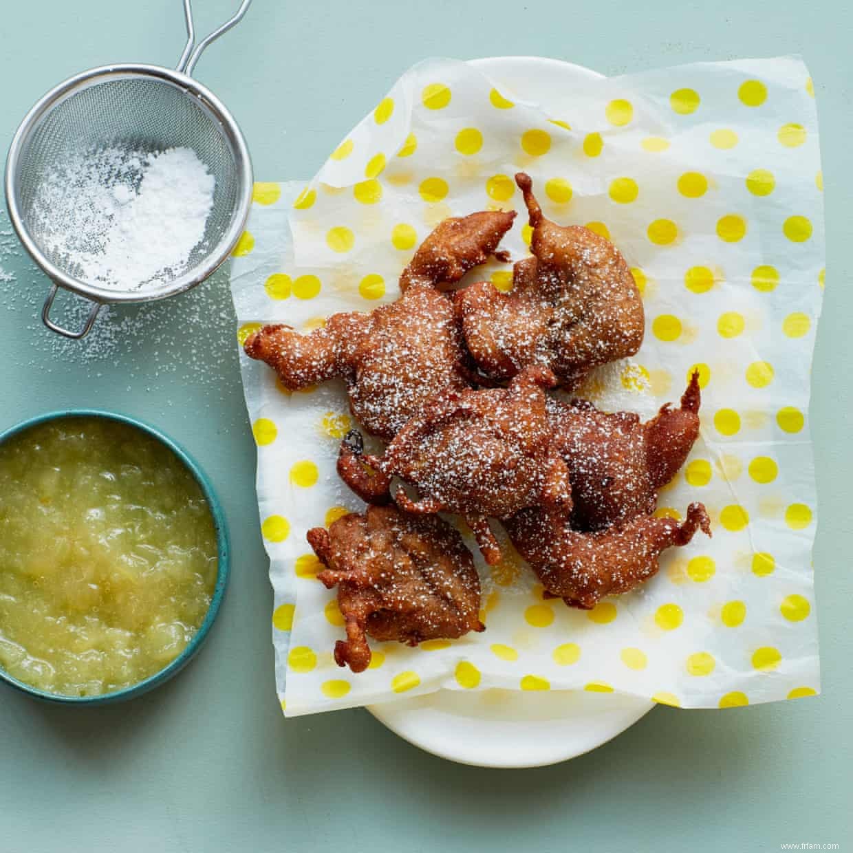 La recette de Tamal Ray pour les beignets aux pommes épicés 