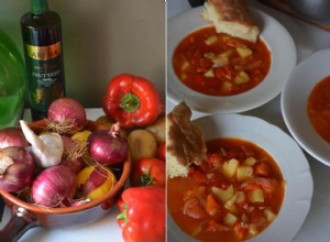 La recette de Rachel Roddy pour la soupe aux pommes de terre et aux poivrons rouges 