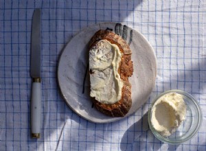 Ne gaspillez pas la graisse de poulet - transformez-la en beurre 