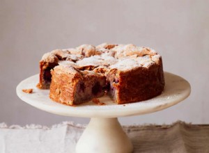 C est la sharlotka :la recette de Tamal Ray pour le gâteau russe aux poires et aux mûres 