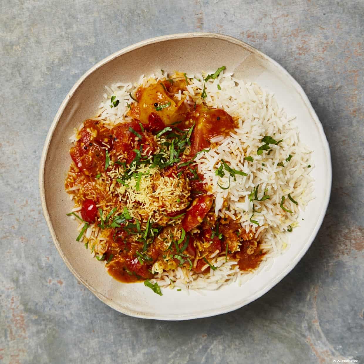 La recette familiale de Meera Sodha pour le curry de tomates végétalien du Gujarati 