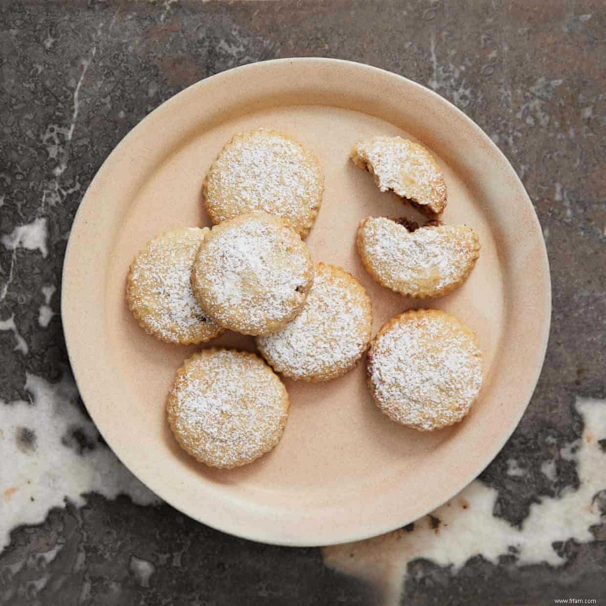 Les gâteaux sucrés du Moyen-Orient de Honey &Co 