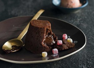 Gâteaux au pouding au fondant au chocolat de Greg et Lucy Malouf avec délice turc 