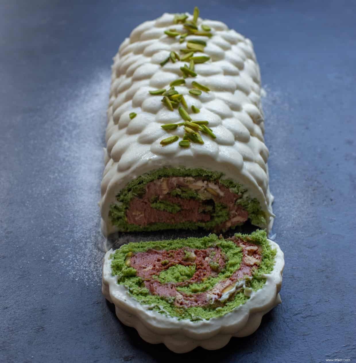 Roulade de chocolat halva pistache de Dan Lepard 