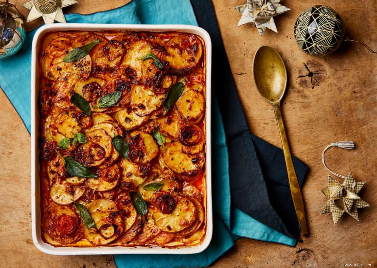 Accompagnements de Noël :la recette de Yotam Ottolenghi pour le gratin harissa et gruyère 