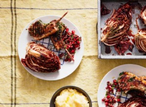 La recette de Thomasina Miers pour les côtelettes d agneau aux fines herbes avec radicchio rôti 