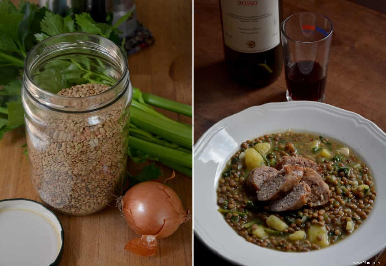 La recette de Rachel Roddy pour les lentilles, la pomme de terre, les légumes verts et la saucisse 