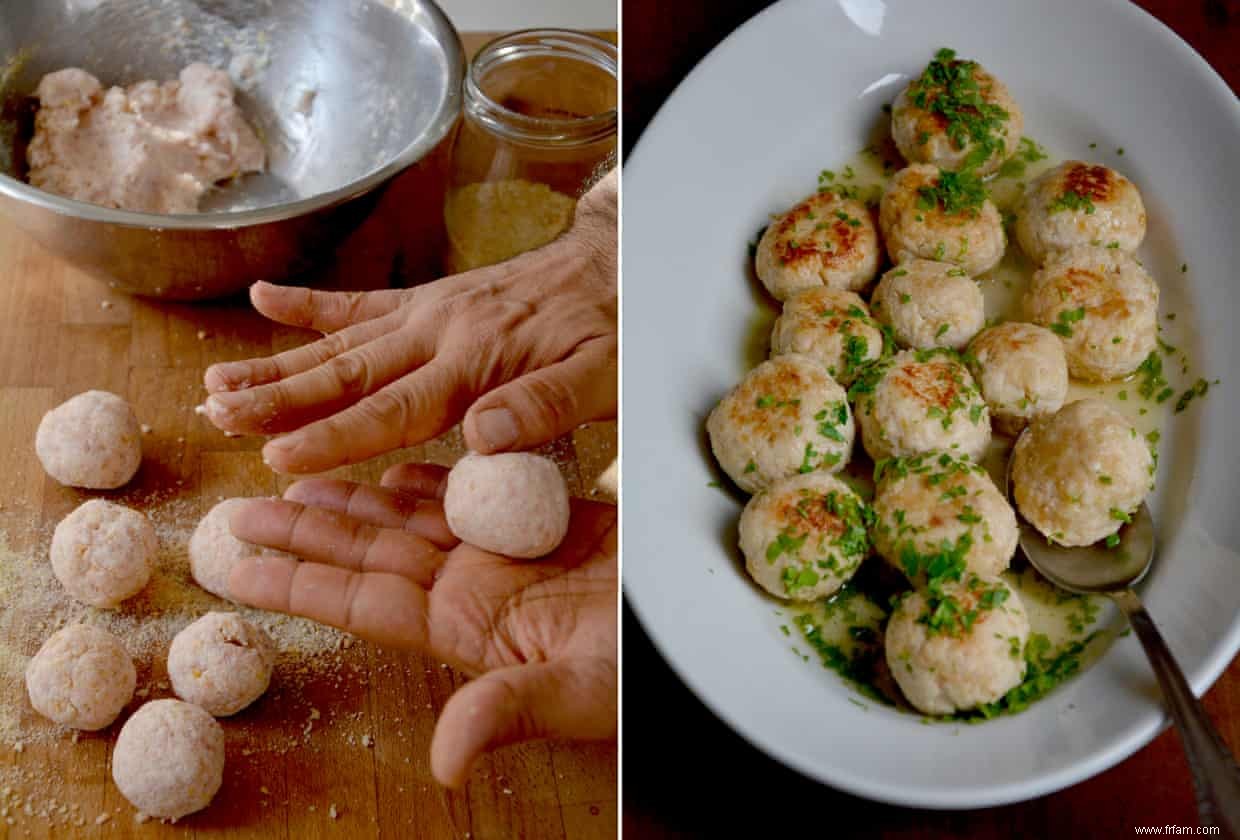 La recette de Rachel Roddy pour les boulettes de poulet sauce au vin blanc 