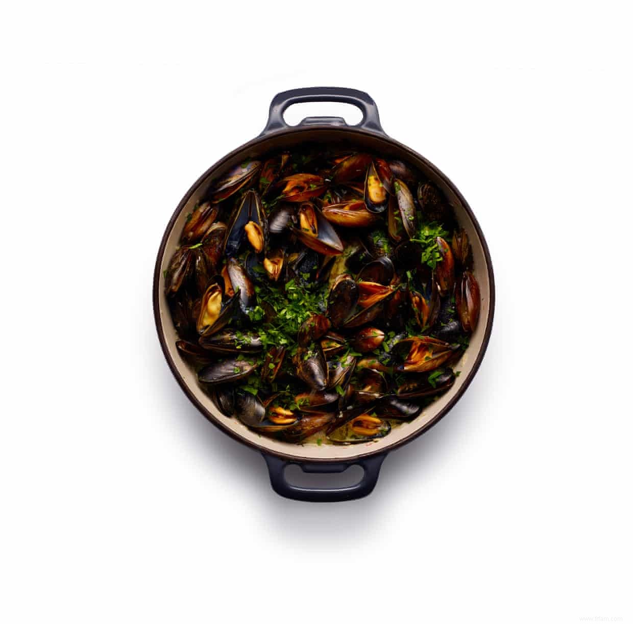 Comment cuisiner des moules marinières – recette 