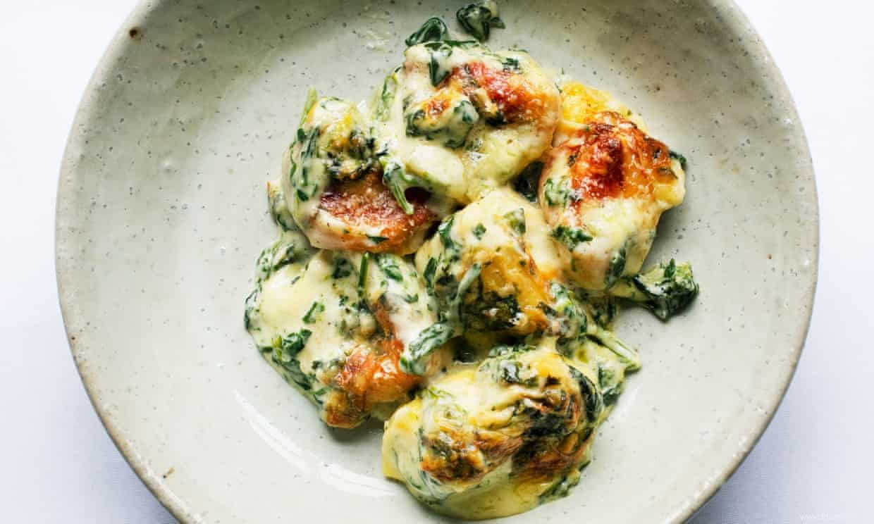 La recette de Nigel Slater pour les tortellinis à la sauce aux épinards 