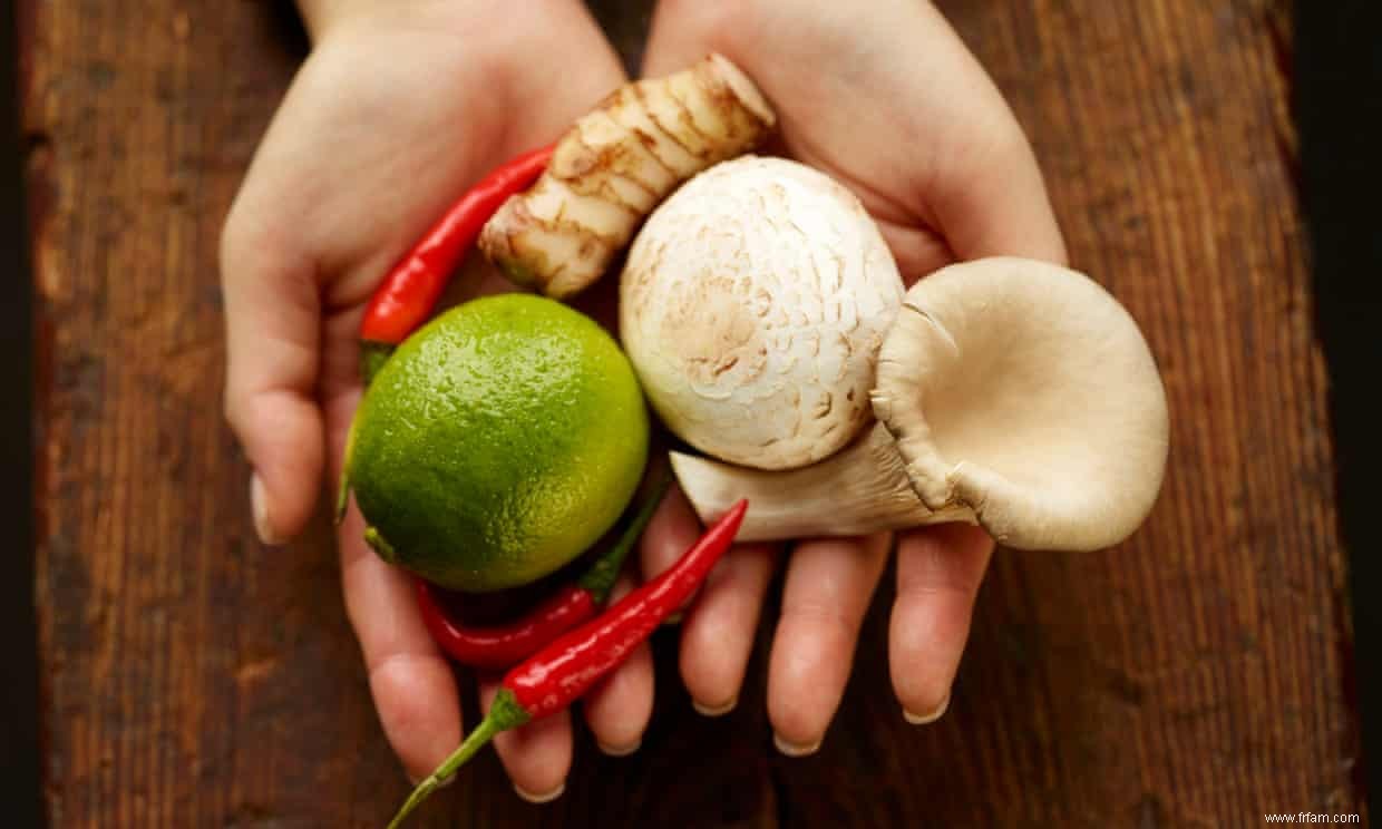 Quand la vie te donne des citrons, fais du tom kha gai, et des aérosols de surface 