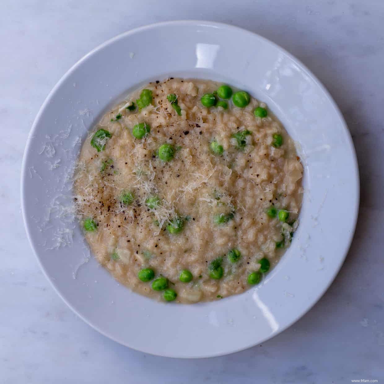 Une recette sans déchet pour le riz vénitien et les petits pois 