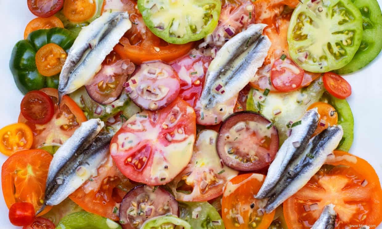 Les recettes de Nigel Slater pour les tomates et l anchois, et avec des pommes de terre nouvelles 