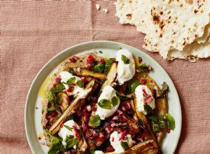 La recette de Thomasina Miers pour l aubergine rôtie et fouettée avec vinaigrette au piment et à la menthe 