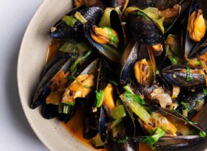 La recette de moules au pak choi et au piment de Nigel Slater 