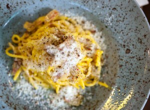 Les pâtes et la crème sont peut-être un classique australien - mais elles n ont pas leur place dans une véritable carbonara 